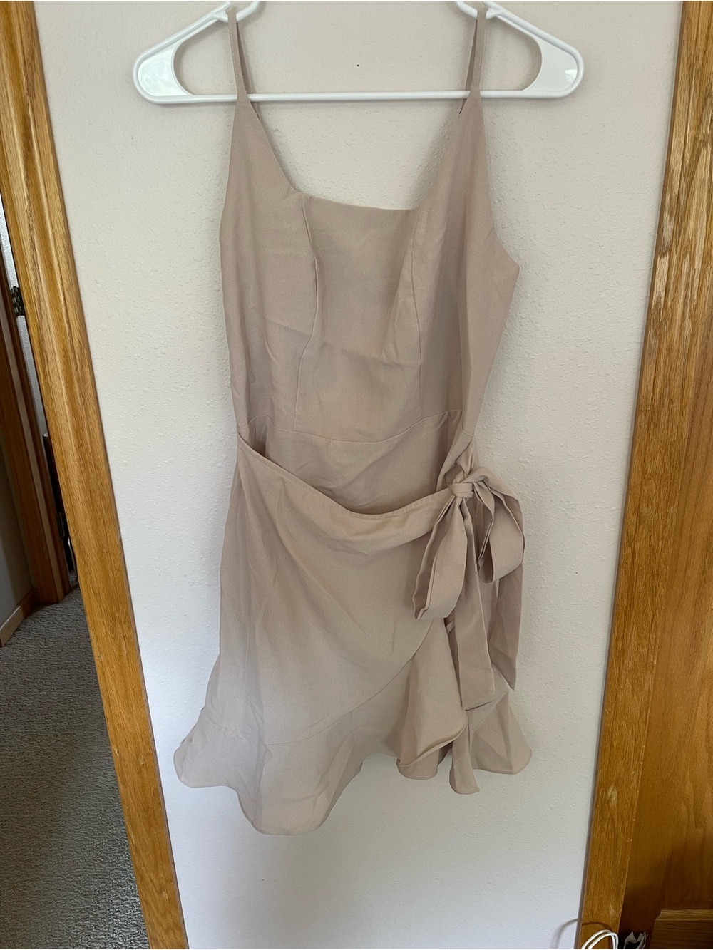 Women’s Beige Tie-Waist Spaghetti Strap Dress